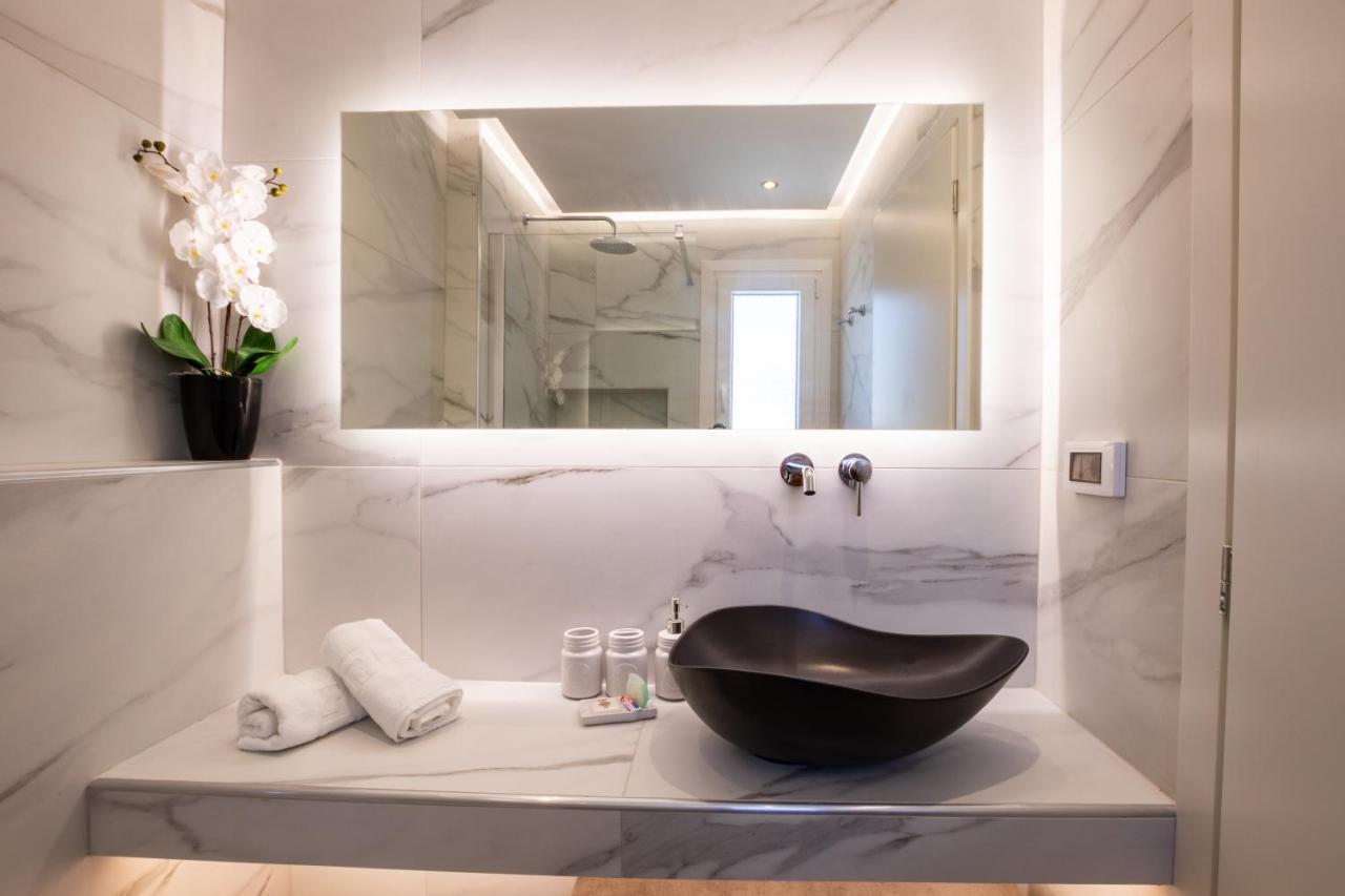 Aronia Luxury Apartments Karpathos Εξωτερικό φωτογραφία